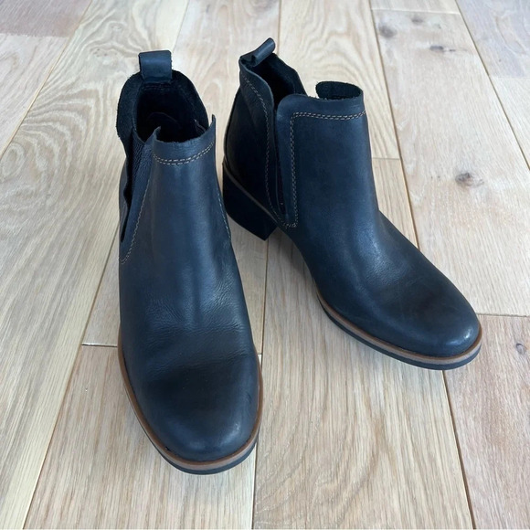 Korks by Kork Ease Ankle Booties Black 6.5 Classic Casual Versatile Contemporary - Picture 2 of 5